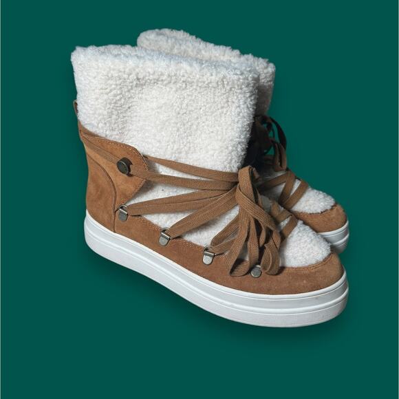 J/Slides Leather Faux Fur Tan & White Mid-Calf Winter Boots Lace Up Size 9 - Picture 1 of 8